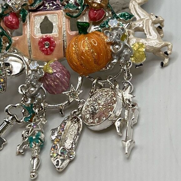 Kirks Folly Cinderella Coach Enhancer Silver - Picture 12 of 14